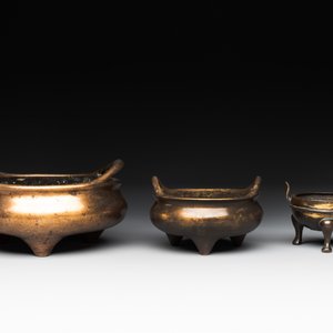 Three Chinese bronze censers, Xuande mark, Ming/Qing — photo 4