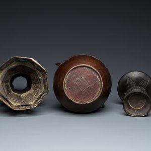 Three Chinese bronze vases, 17th C. and later — photo 7