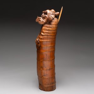 Three Chinese carved bamboo figures and a boxwood carving of a phoenix, 20th C. — photo 3