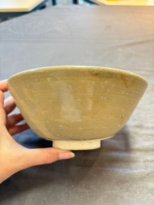 Three Chinese celadon-glazed plates and two bowls from the Jepara shipwreck,  Fujian or Zhejiang kilns, Song — photo 8