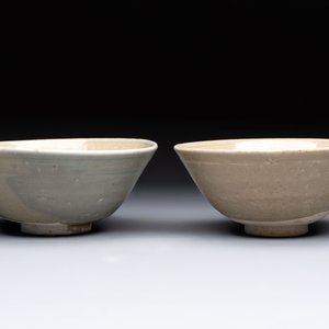 Three Chinese celadon-glazed plates and two bowls from the Jepara shipwreck,  Fujian or Zhejiang kilns, Song — photo 5