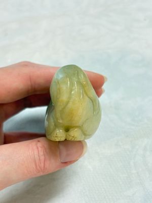 Three Chinese celadon jade carvings, 19/20th C. — 照片 6