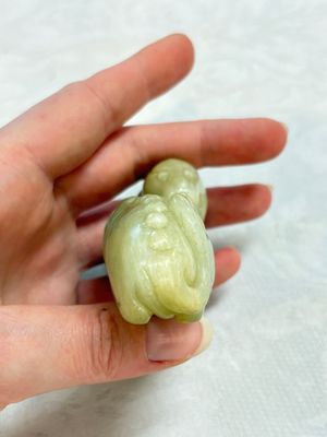 Three Chinese celadon jade carvings, 19/20th C. — 照片 8