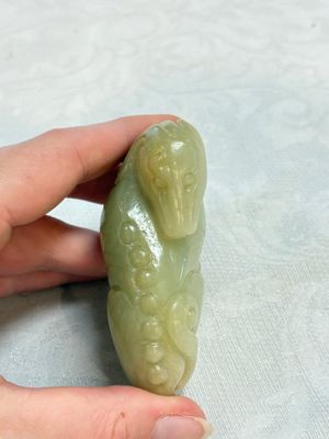 Three Chinese celadon jade carvings, 19/20th C. — 照片 9