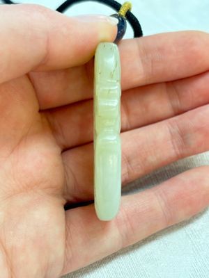Three Chinese celadon jade carvings, 19/20th C. — photo 4