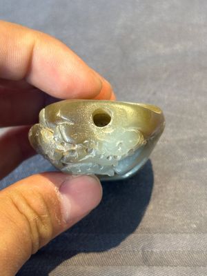 Three Chinese celadon jade snuff bottles, Qing — photo 22