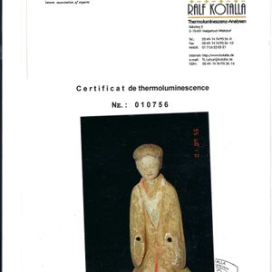 Three Chinese cold painted pottery figures of ladies, Han — foto 11