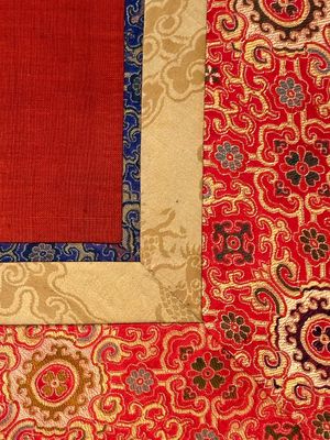 Three Chinese embroidered silk cloths with figural designs, 19/20th C. — 照片 20