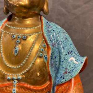 Three Chinese enamelled and gilt figures of Bodhisattva, Qianlong/Jiaqing — photo 59