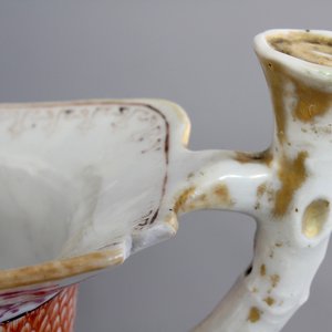 Three Chinese export porcelain tea caddies and three helmet-shaped jugs, Yongzheng-Qianlong, 18th C. — photo 10