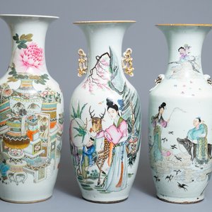 Three Chinese famille rose and qianjiang cai vases, 19/20th C. — 照片 1