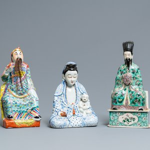 Three Chinese famille rose and verte figures, 19/20th c. — photo 1