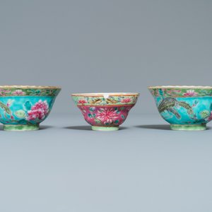 Three Chinese famille rose bowls for the Straits or Peranakan market, 19th C. — 照片 3