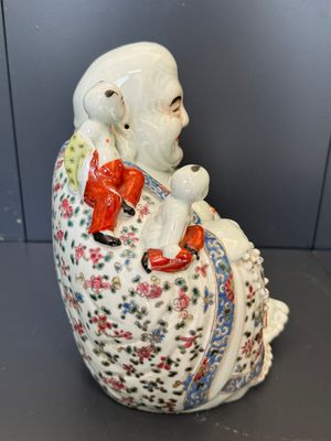 Three Chinese famille rose Buddhas, Zhu Mao Ji Zao 朱茂記造 mark, Republic — foto 18