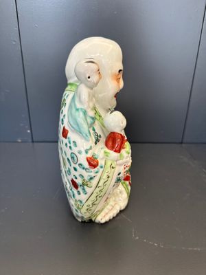 Three Chinese famille rose Buddhas, Zhu Mao Ji Zao 朱茂記造 mark, Republic — foto 2
