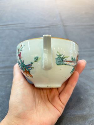 Three Chinese famille rose covered teapots and a warming bowl, Tongzhi, Guangxu and Lü Zhi Xiang Zhi 呂芷薌製 marks, 19th C. — foto 14