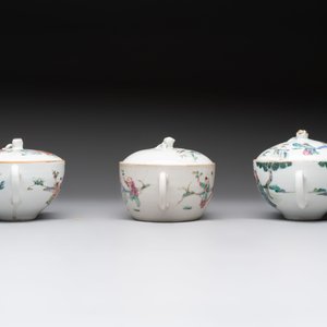 Three Chinese famille rose covered teapots and a warming bowl, Tongzhi, Guangxu and Lü Zhi Xiang Zhi 呂芷薌製 marks, 19th C. — foto 10