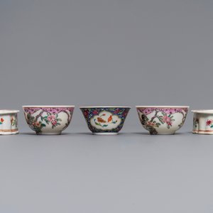 Three Chinese famille rose cups and saucers and a pair of salts, Qianlong and later — 照片 7