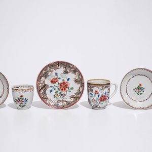 Three Chinese famille rose cups and saucers, Qianlong — photo 1
