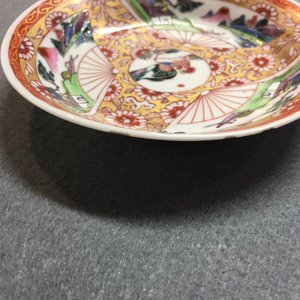 Three Chinese famille rose cups and saucers with roosters, Yongzheng — photo 11