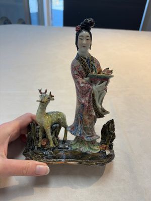 Three Chinese famille rose figures, Cai Yong Xin Zao 蔡永新造 mark, 19/20th C. — photo 18