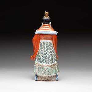 Three Chinese famille rose figures, Cai Yong Xin Zao 蔡永新造 mark, 19/20th C. — photo 4