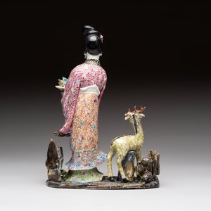 Three Chinese famille rose figures, Cai Yong Xin Zao 蔡永新造 mark, 19/20th C. — photo 10