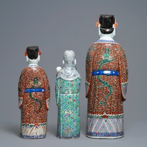 Three Chinese famille rose figures of star gods, 19/20th C. — photo 4