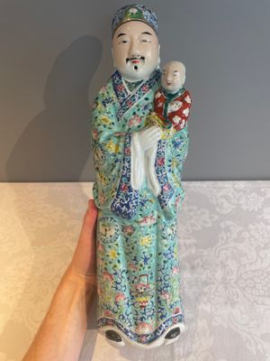 Three Chinese famille rose figures of star gods, seal marks, 19/20th C. — foto 26