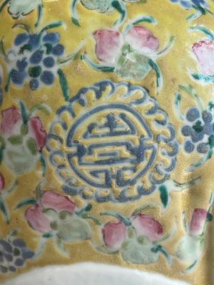 Three Chinese famille rose figures of star gods, seal marks, 19/20th C. — foto 7