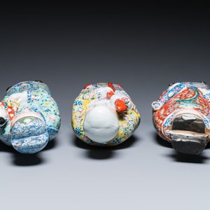 Three Chinese famille rose figures of star gods, seal marks, 19/20th C. — foto 6