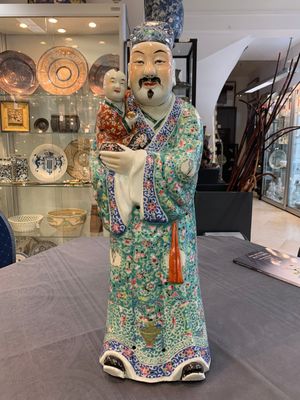 Three Chinese famille rose figures of the star gods and a figure of a lady, 19/20th C. — photo 23