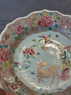 Three Chinese famille rose flower-shaped 'He Xiangu' plates, Yongzheng — photo 11