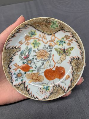 Three Chinese famille rose 'flowers and butterflies' cups and saucers, Yongzheng — photo 16