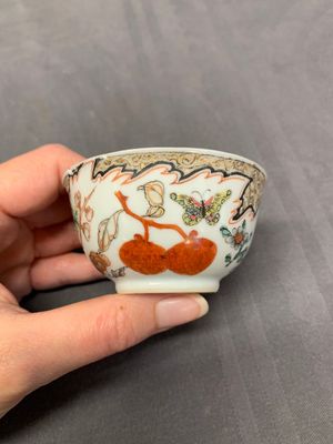 Three Chinese famille rose 'flowers and butterflies' cups and saucers, Yongzheng — photo 21