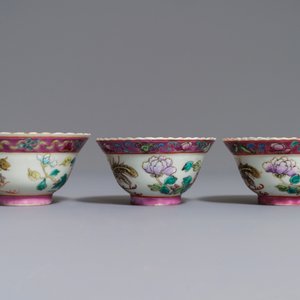 Three Chinese famille rose Peranakan or Straits market bowls, 19th C. — 照片 5