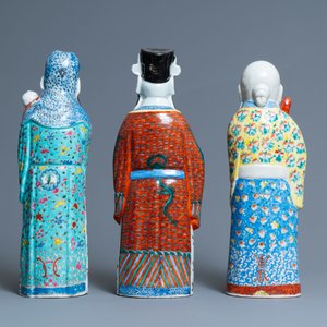 Three Chinese famille rose 'Star God' figures, seal marks, 19/20th C. — 照片 5