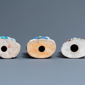 Three Chinese famille rose 'Star God' figures, seal marks, 19/20th C. — 照片 8