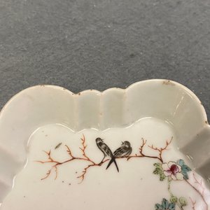 Three Chinese famille rose teapot stands, two spoon trays and a saucer, Yongzheng/Qianlong — photo 5