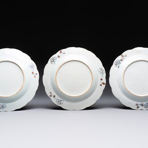 Three Chinese famille rose 'tobacco leaf' plates, Qianlong — photo 2