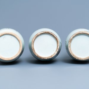 Three Chinese famille rose vases, 19/20th C. — photo 6