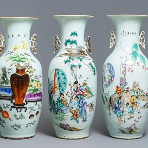 Three Chinese famille rose vases, 19/20th C. — 照片 1