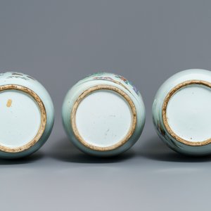 Three Chinese famille rose vases, 19/20th C. — 照片 6