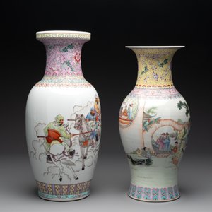 Three Chinese famille rose vases and a famille verte 'cong' vase, Qianlong mark, 20th C. — photo 5