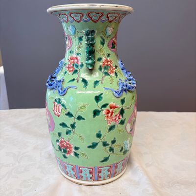 Three Chinese famille rose vases for the Straits or Peranakan market, one mounted as a lamp — photo 12
