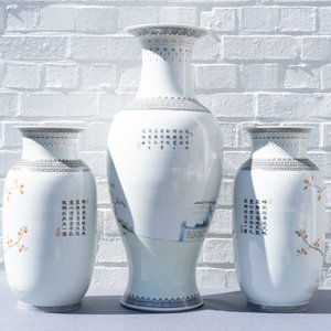 Three Chinese famille rose vases, Republic — photo 13