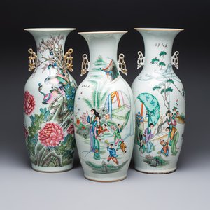 Three Chinese famille rose vases, signed Hu Yuanxin 胡源鑫, Luo Yisheng 羅義盛 and Wang Shengtai 汪生泰, 20th C. — foto 1