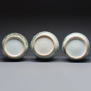 Three Chinese famille rose vases, signed Hu Yuanxin 胡源鑫, Luo Yisheng 羅義盛 and Wang Shengtai 汪生泰, 20th C. — foto 7
