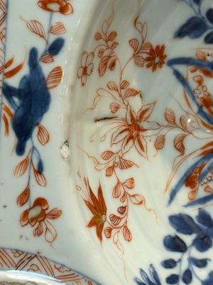 Three Chinese famille verte and Imari-style shell-form dishes — photo 20