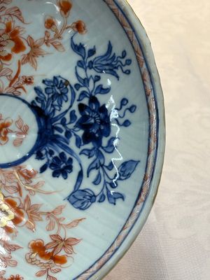 Three Chinese famille verte and Imari-style shell-form dishes — photo 10
